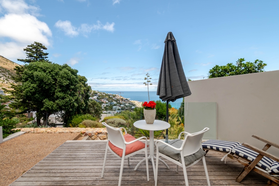 To Let 1 Bedroom Property for Rent in Llandudno Western Cape